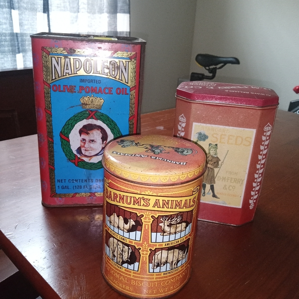 Vintage tins
